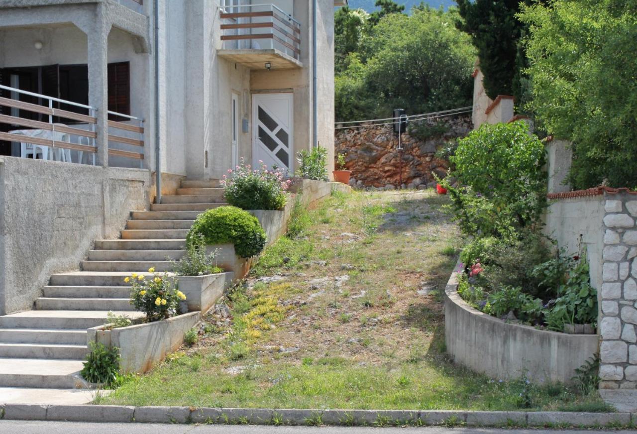 Apartments By The Sea Klenovica, Novi Vinodolski - 5581 エクステリア 写真