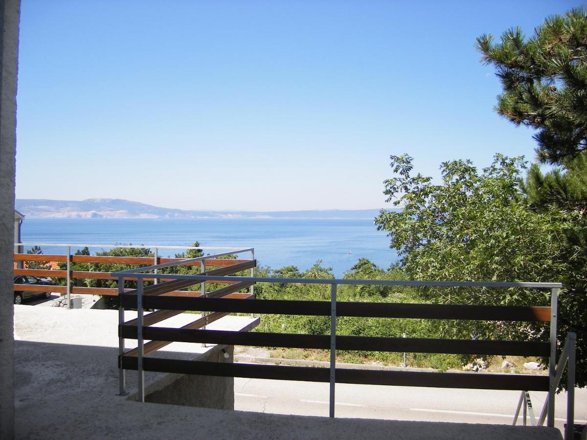 Apartments By The Sea Klenovica, Novi Vinodolski - 5581 エクステリア 写真